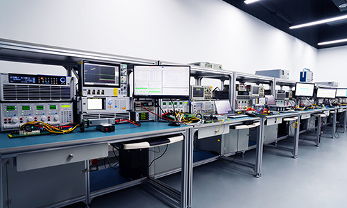 Bench Laboratory